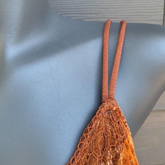 Velvet and Lace Trim Halter top Bralette - Picture 2 of 11